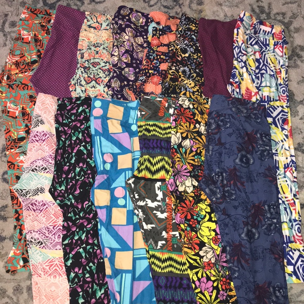 LulaRoe Tall & Curvy Leggings for all